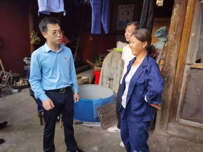 华龙村图片5.jpg 华龙村图片5.jpg