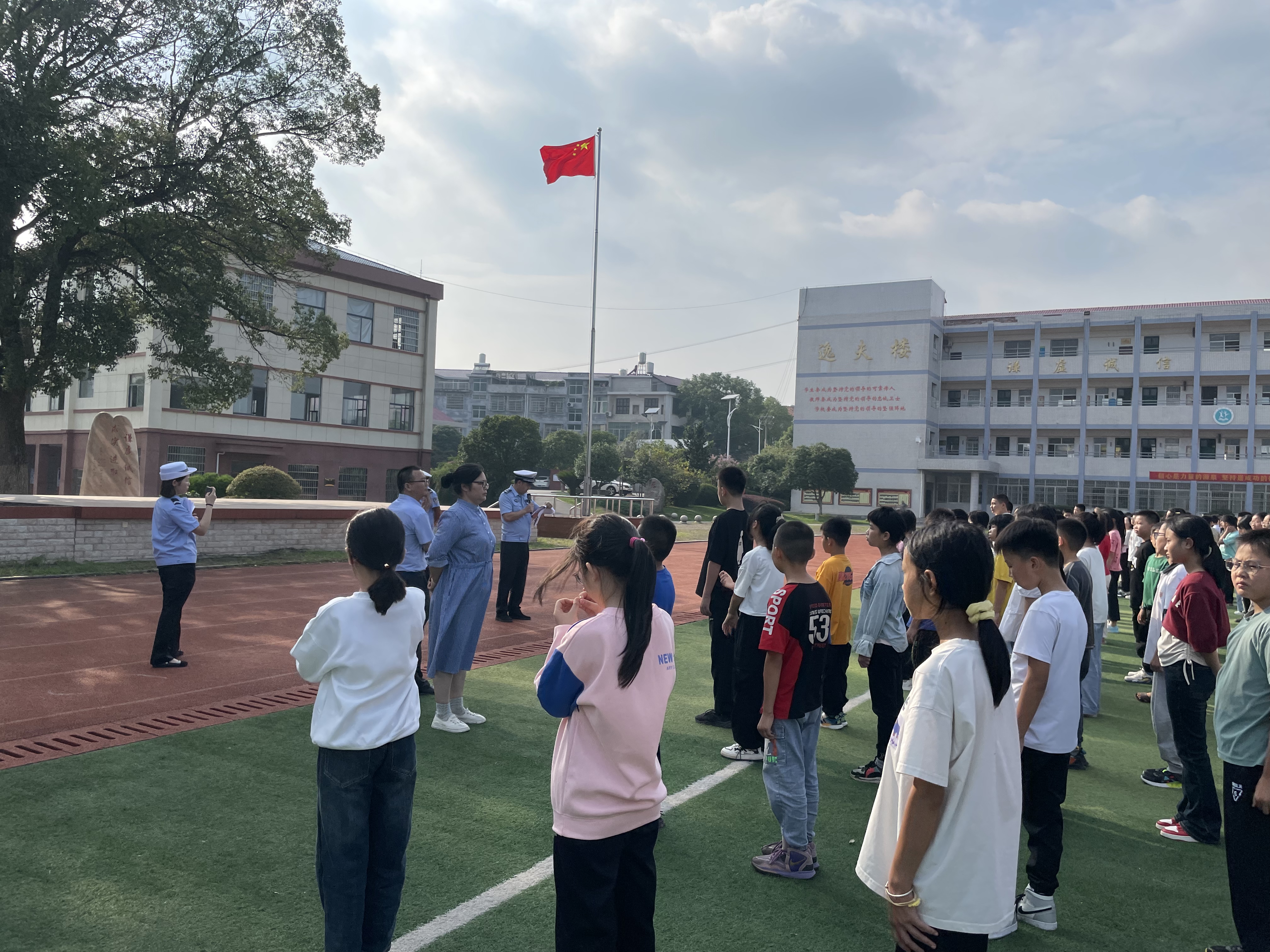 363369cccb03a97f76289430802ee4a.jpg 363369cccb03a97f76289430802ee4a.jpg