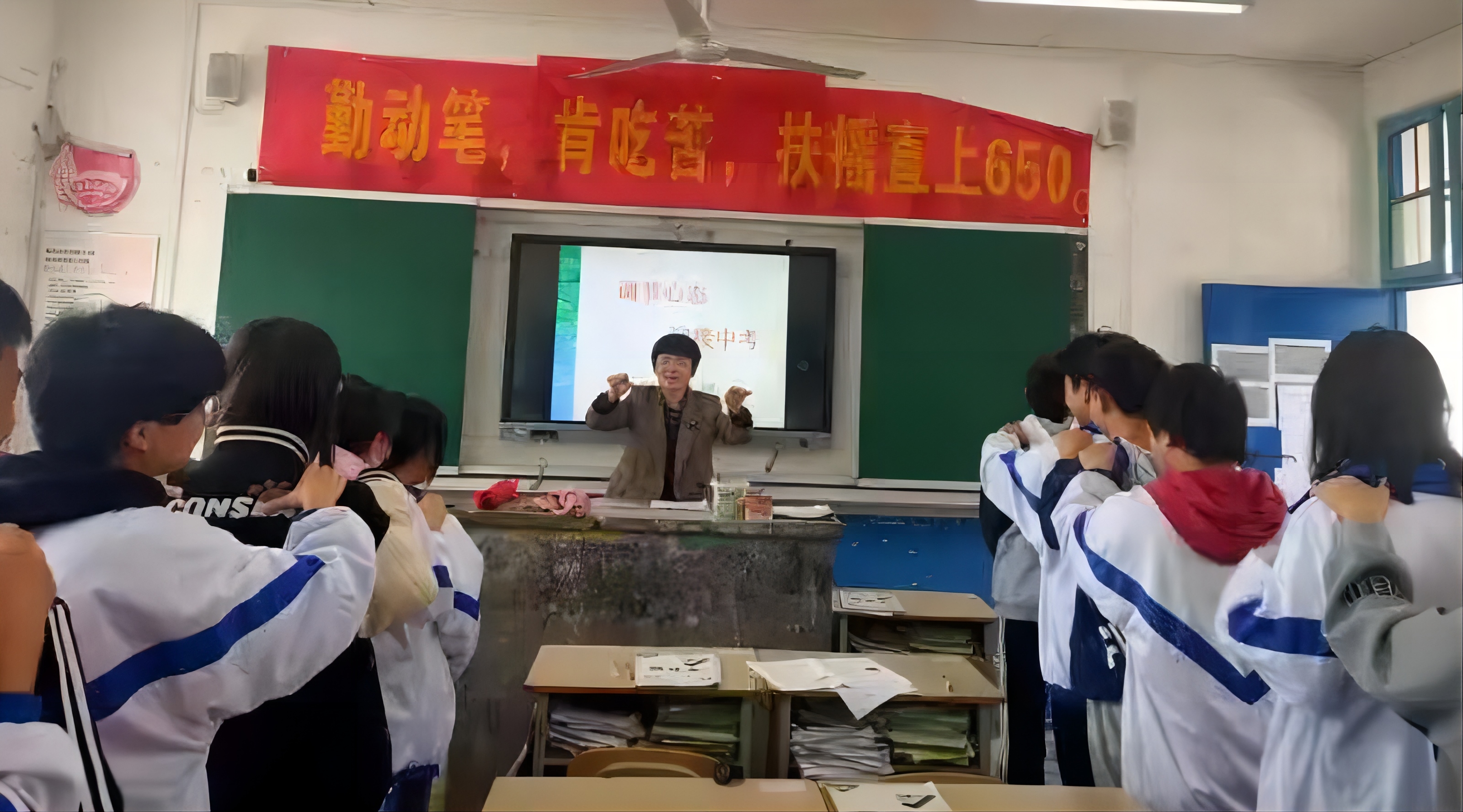 张凯 9.15.jpg 张凯 9.15.jpg