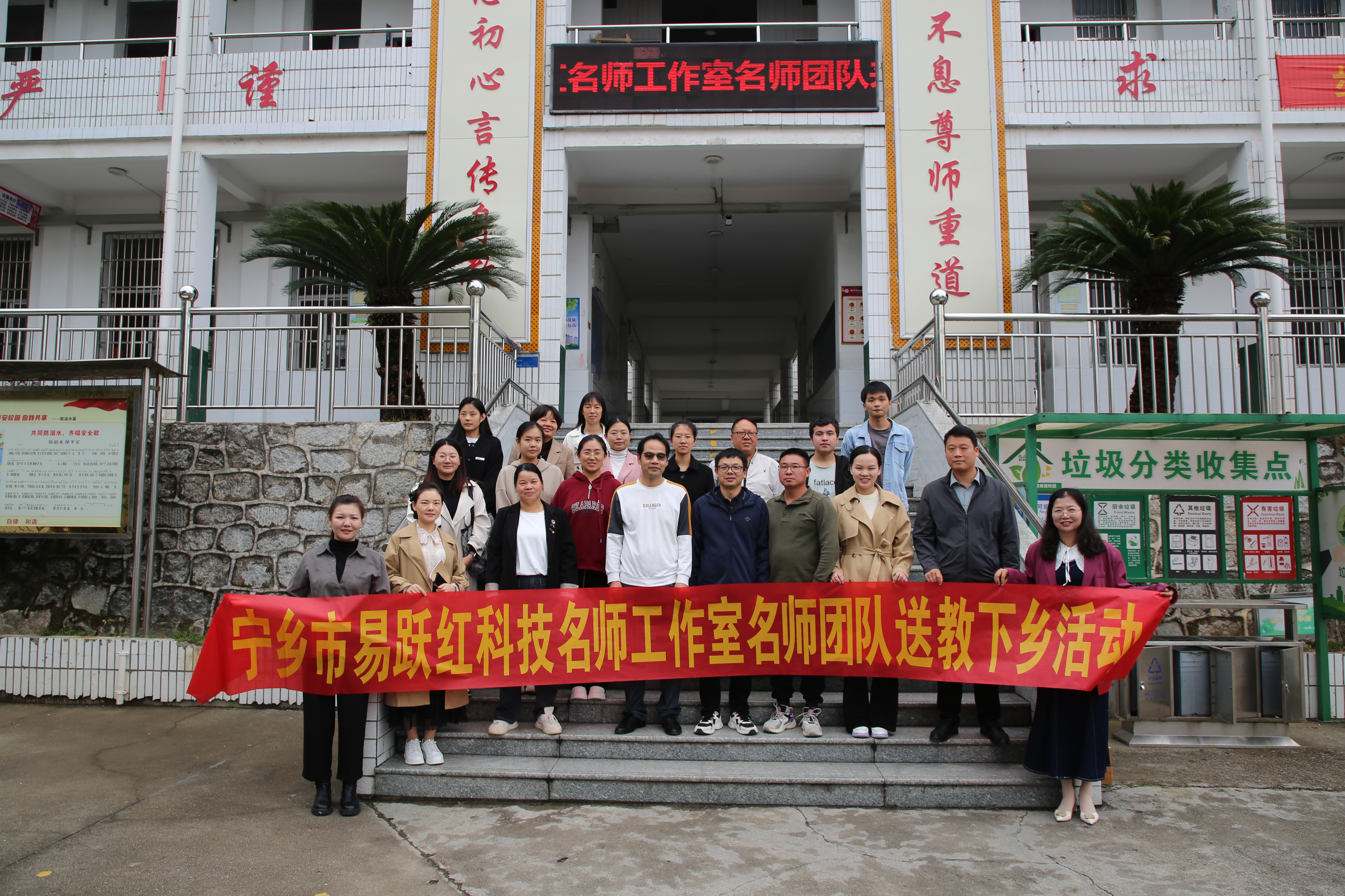 6dbd24d8516178e22e111bc1d4680ad.jpg 6dbd24d8516178e22e111bc1d4680ad.jpg