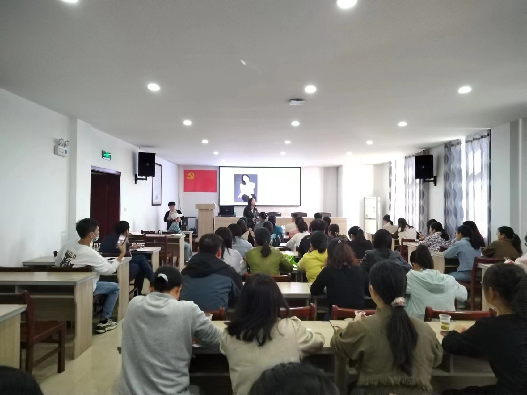 d5b24d9f8a40d5100f3c9909b9f574d.jpg d5b24d9f8a40d5100f3c9909b9f574d.jpg