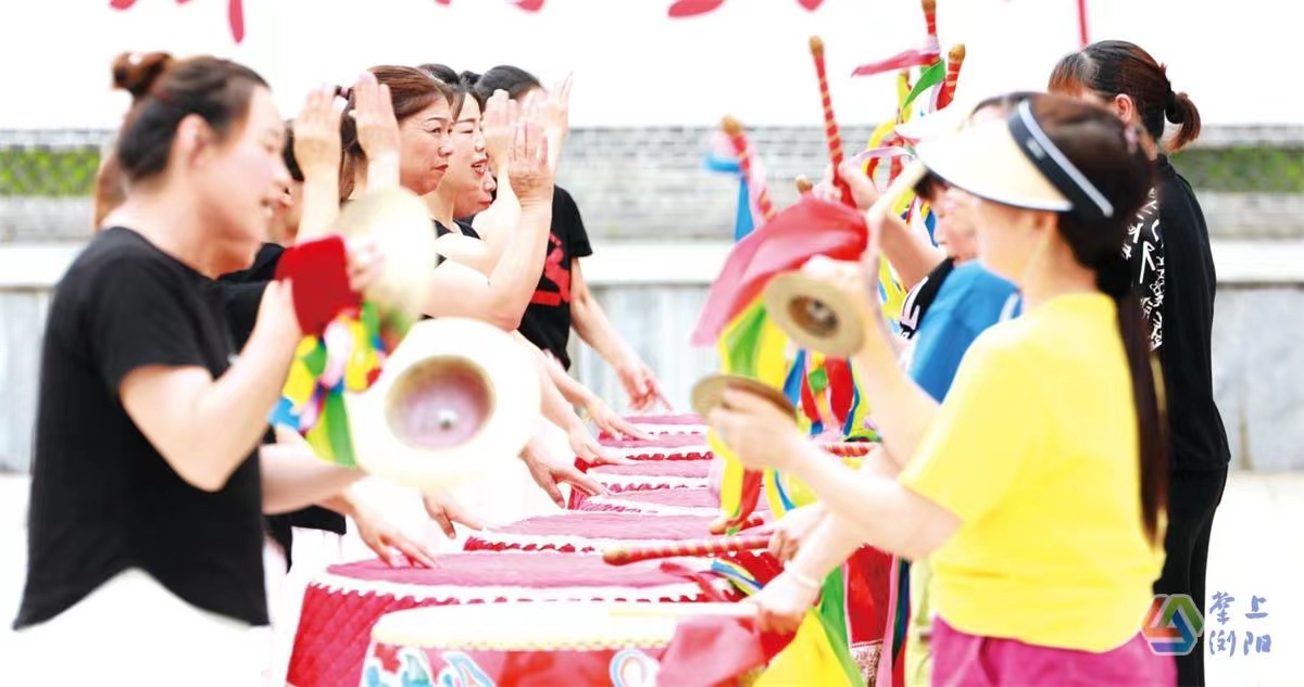 发挥“银发力量”,赋能基层社会治理照片.jpg 发挥“银发力量”,赋能基层社会治理照片.jpg