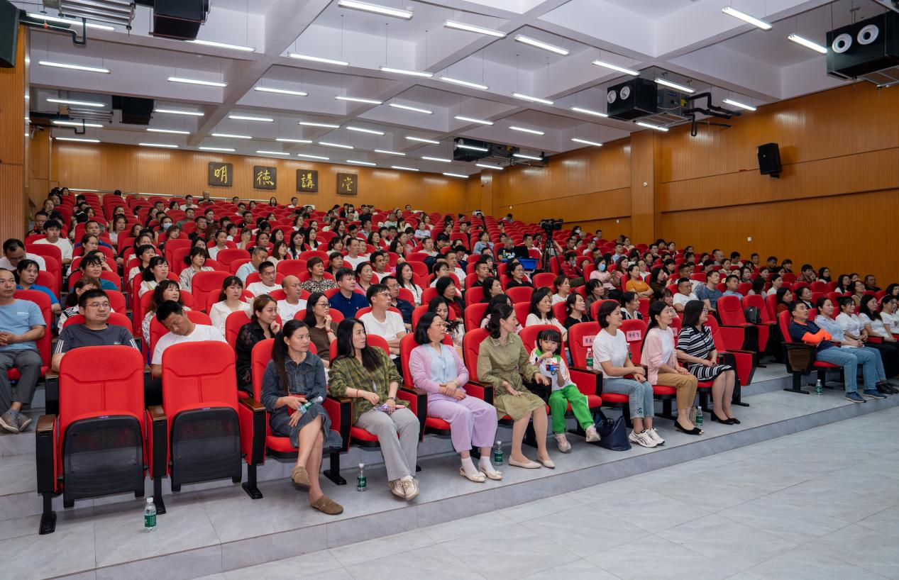 图片4.png 图片4.png